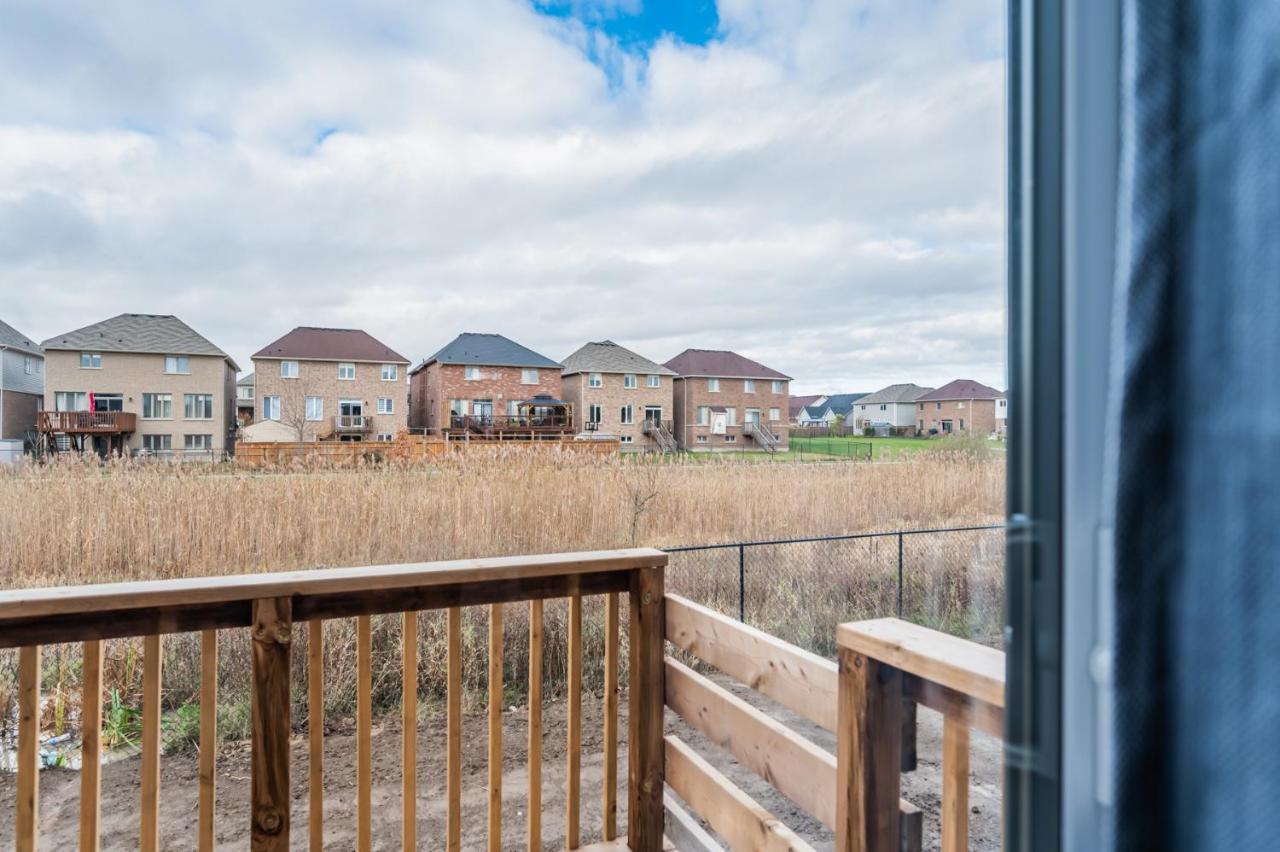 Luxury Townhouse Close To Fairview Casino In Niagara Falls Exterior photo