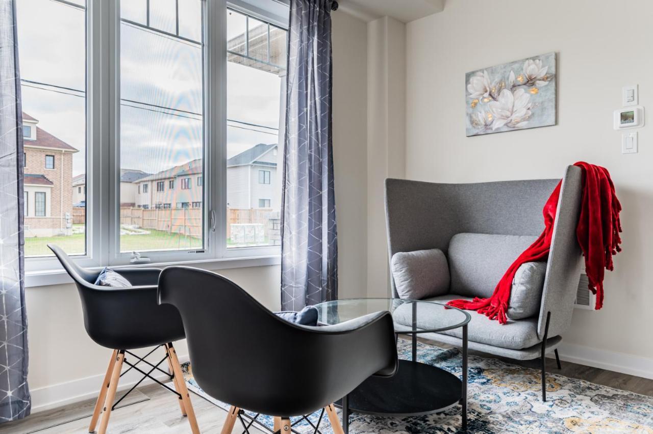 Luxury Townhouse Close To Fairview Casino In Niagara Falls Exterior photo