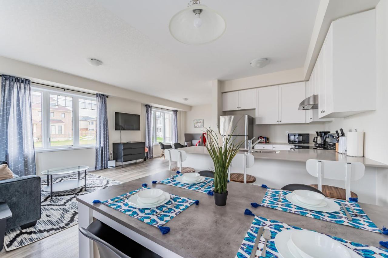 Luxury Townhouse Close To Fairview Casino In Niagara Falls Exterior photo