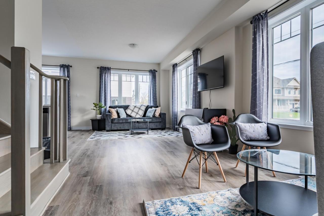 Luxury Townhouse Close To Fairview Casino In Niagara Falls Exterior photo