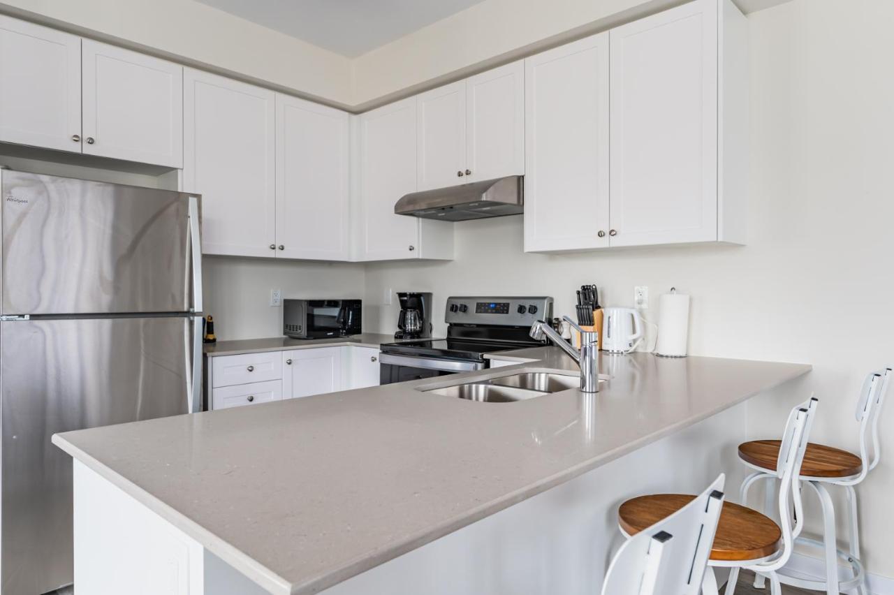 Luxury Townhouse Close To Fairview Casino In Niagara Falls Exterior photo
